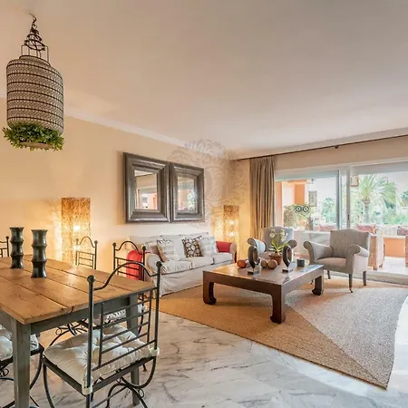 Lägenhet Alhambra Del Golf Marbella By Dahlia Group
