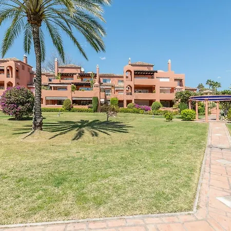 Alhambra Del Golf Marbella By Dahlia Group *